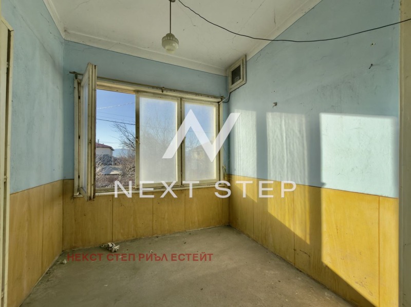 Продава КЪЩА, с. Войсил, област Пловдив, снимка 8 - Къщи - 53097060