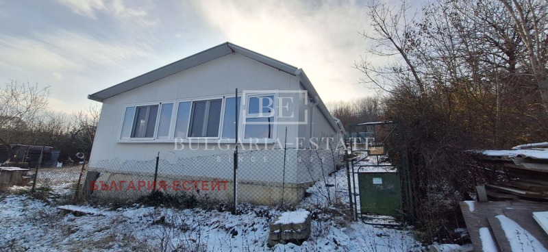 Продава КЪЩА, с. Осеново, област Варна