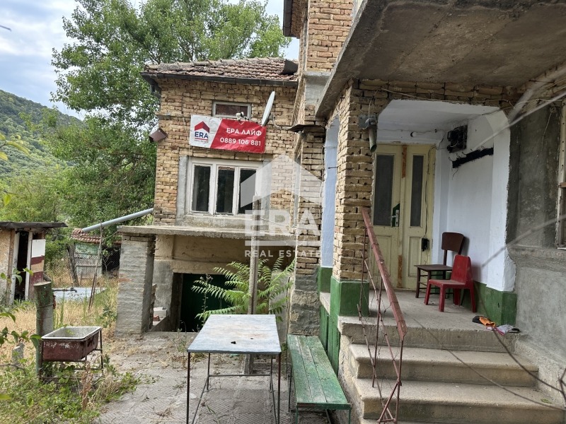 Продава КЪЩА, с. Невша, област Варна, снимка 4 - Къщи - 55790428