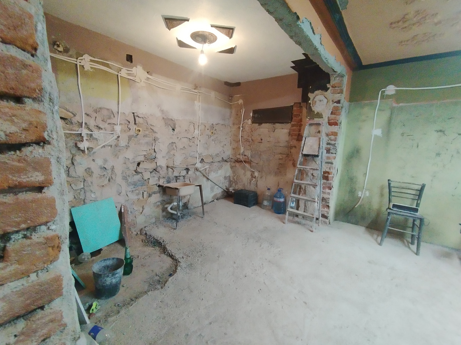 Продава КЪЩА, с. Богомилово, област Стара Загора, снимка 2 - Къщи - 48730575
