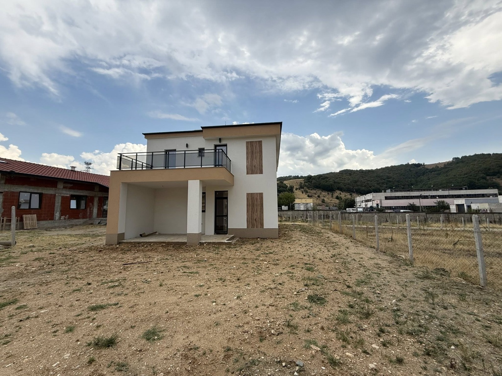 Продава КЪЩА, с. Изгрев, област Благоевград, снимка 2 - Къщи - 54431561