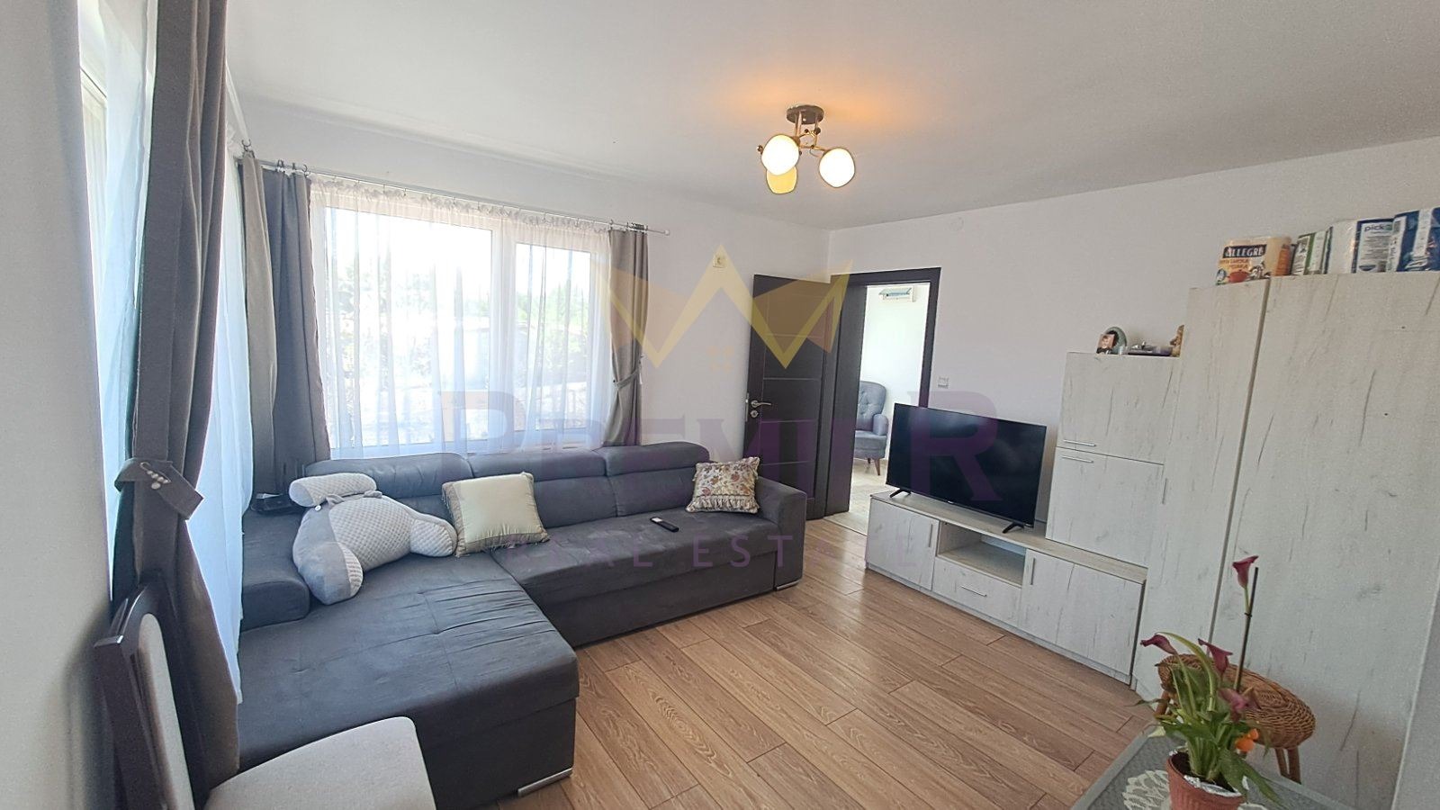 Продава КЪЩА, с. Гурково, област Добрич, снимка 7 - Къщи - 54351514