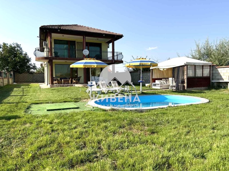 Продава КЪЩА в област Добрич, с. Топола - 196 кв.м / 195 000 € » 381 386.85 лв., ЖИВЕНА