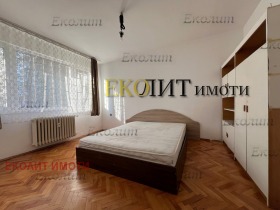 2 bedroom Iztok, Sofia 6