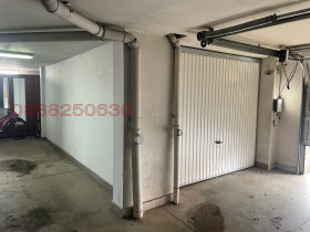 Te koop Garage