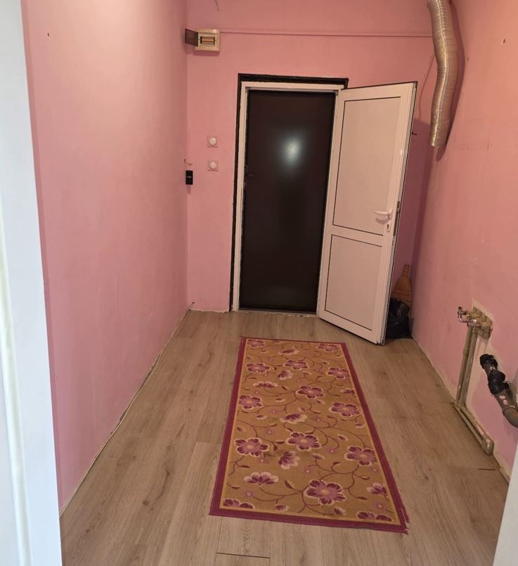 Продава 2-СТАЕН, гр. София, Люлин 6, снимка 2 - Апартаменти - 52991036