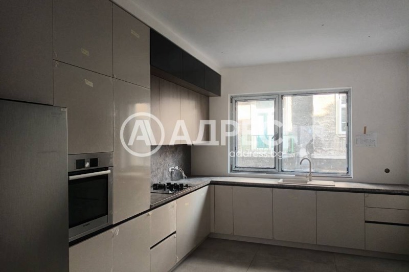 Продава  3-стаен град София , Център , 110 кв.м | 29319599