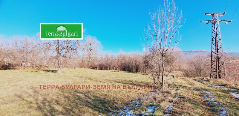 Продава  Парцел, град Перник, Църква • 44 000 EUR • ID 22202984 — holmes.bg - [1] 