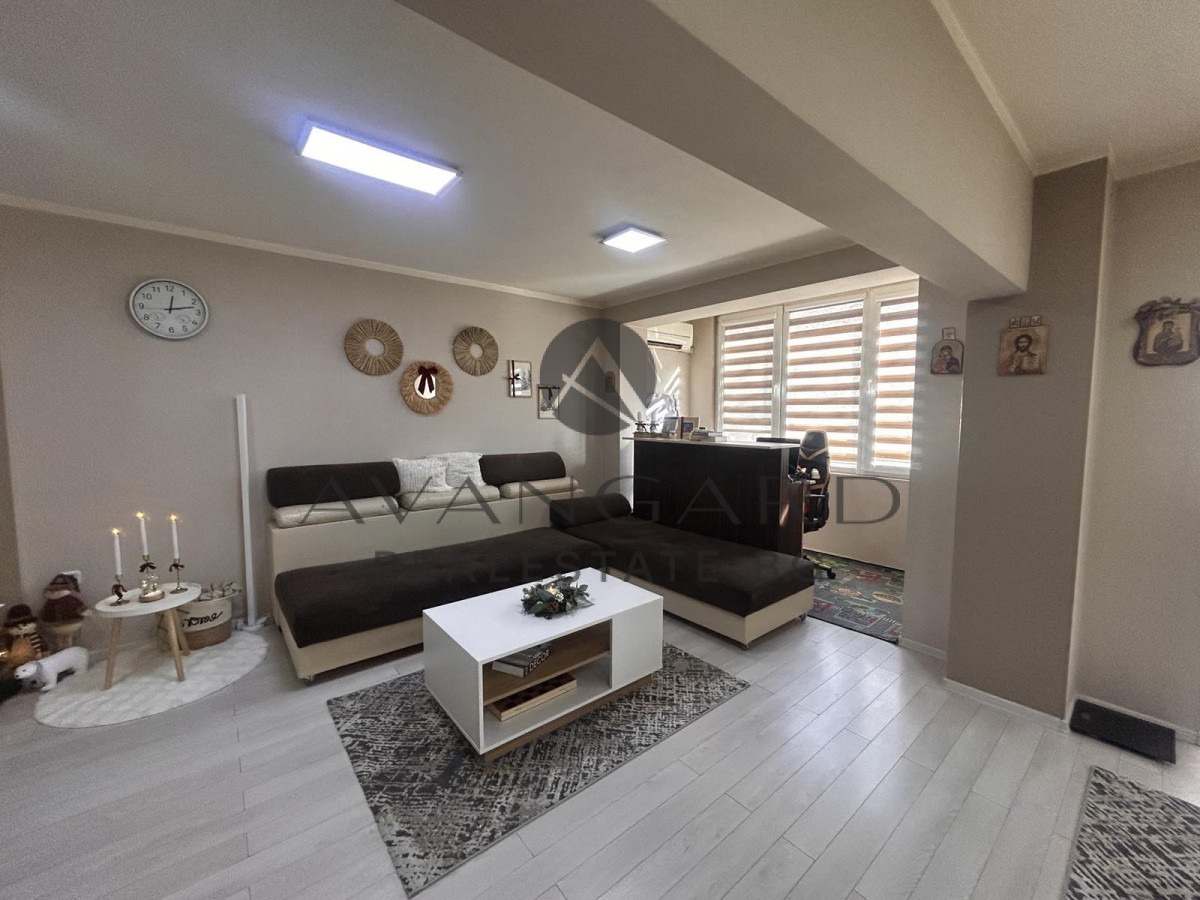Продава 2-СТАЕН, гр. Пловдив, Кючук Париж, снимка 3 - Апартаменти - 55169328