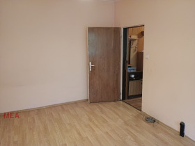 2-стаен град София, Връбница 2 8