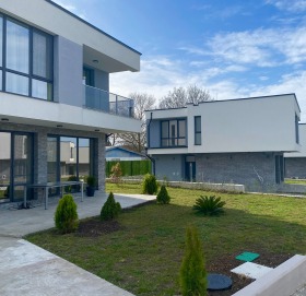 House Ahtopol, region Burgas 6