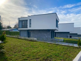 House Ahtopol, region Burgas 3