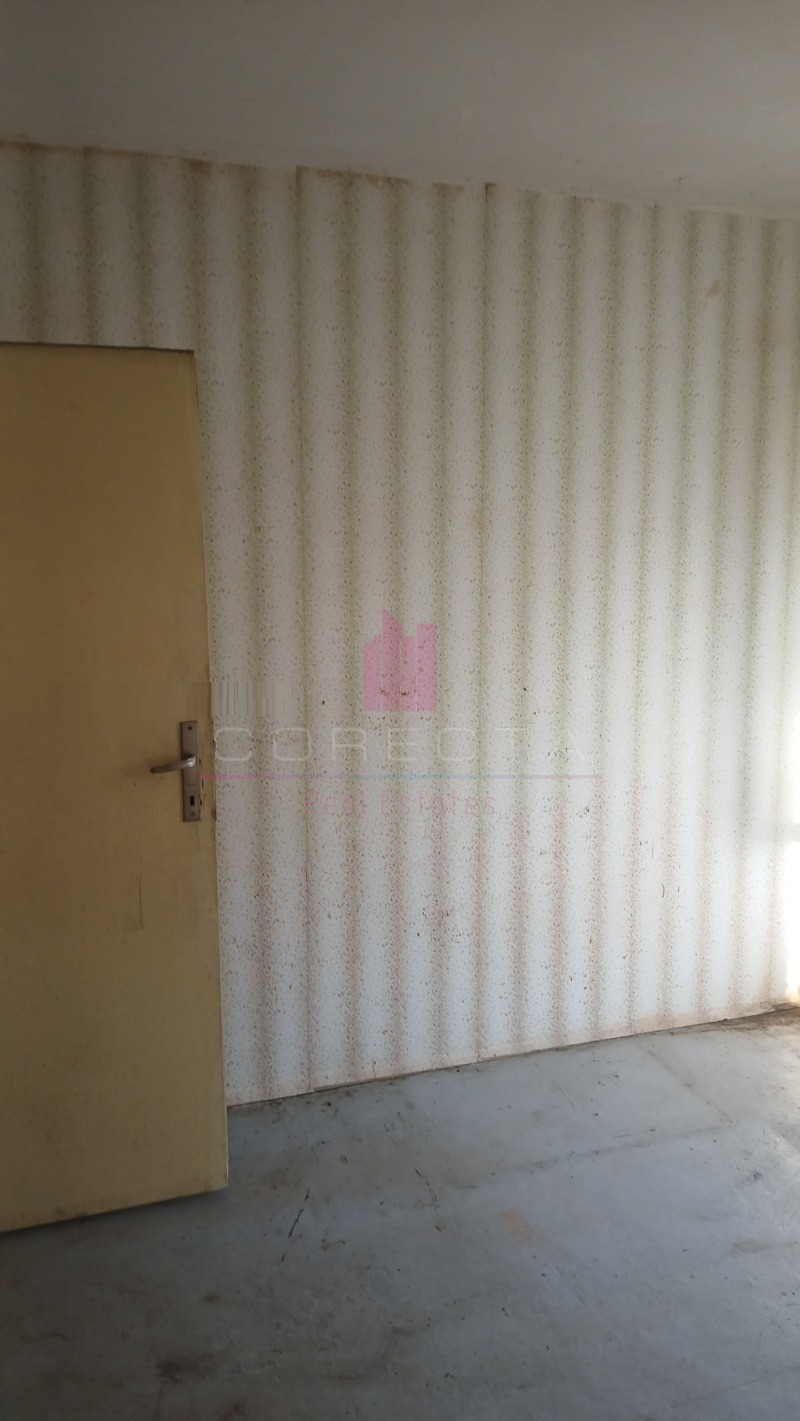 Продава 3-СТАЕН, гр. Русе, Здравец Изток, снимка 2 - Апартаменти - 52315173