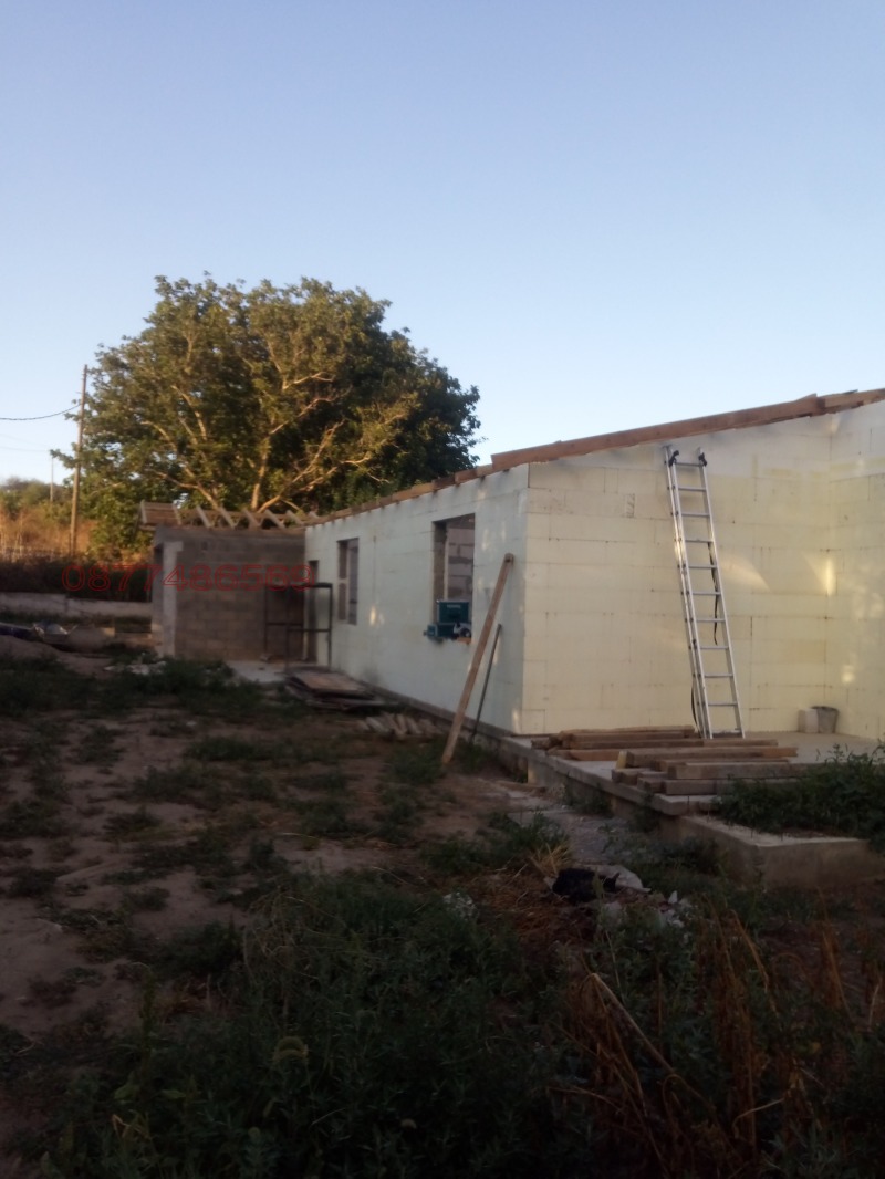 Продава КЪЩА, с. Червена вода, област Русе, снимка 11 - Къщи - 52779083