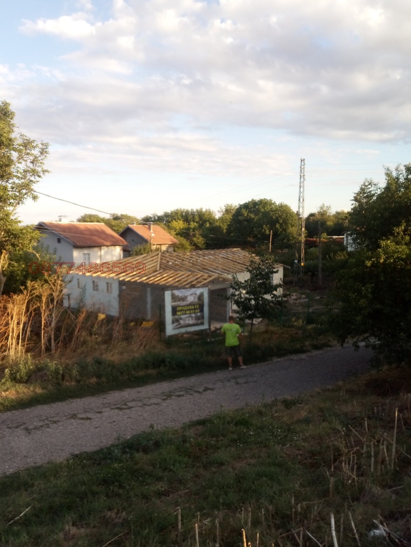 Продава КЪЩА, с. Червена вода, област Русе, снимка 10 - Къщи - 52779083