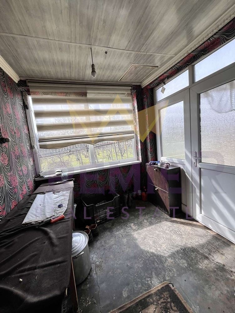 Продава КЪЩА, с. Житен, област Добрич, снимка 13 - Къщи - 54037098