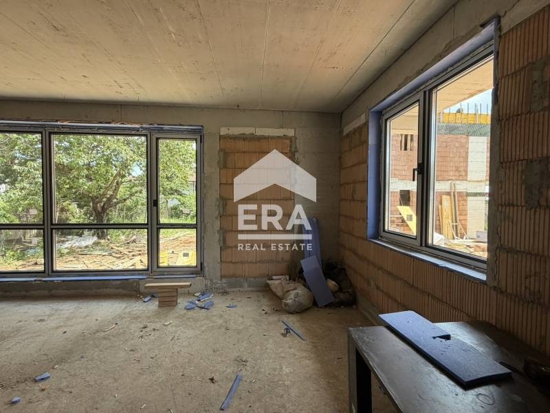 Продава КЪЩА, гр. Варна, м-т Горна Трака, снимка 4 - Къщи - 54950267