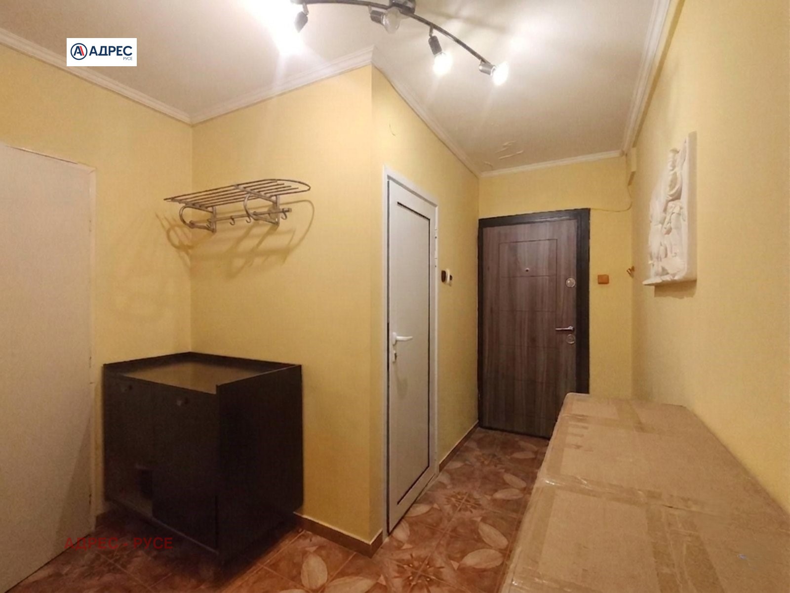 Продава 2-СТАЕН, гр. Русе, Възраждане, снимка 5 - Апартаменти - 54932018