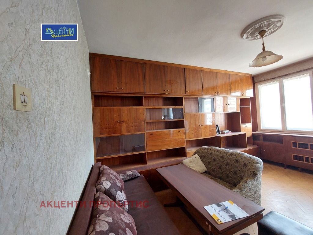 Продава 3-СТАЕН, гр. Велико Търново, Център, снимка 5 - Апартаменти - 54024733