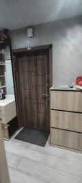 Продава  2-стаен град Русе , Родина 2 , 68 кв.м | 92532102 - изображение [14]