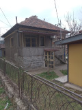 Продава КЪЩА, област София, гр. Пирдоп • 130000 € • 11013879 — Holmes.bg