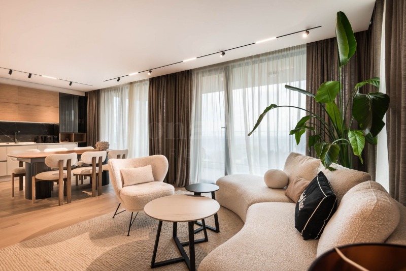 Продава 3-СТАЕН в град Варна, к.к. Св.Св. Константин и Елена - 141 кв.м / 652 000 € » 1 275 201.16 лв., СТОУНХАРД ПРЕМИЪР В СТРАНАТА И ЧУЖБИНА