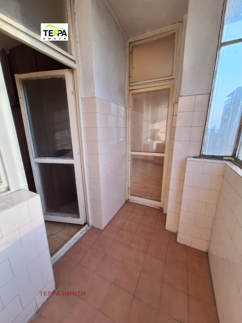 Продава 2-СТАЕН, гр. Стара Загора, Център, снимка 6 - Апартаменти - 52639506