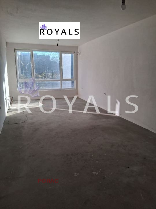In vendita  2 camere da letto Varna , Vazragdane 2 , 102 mq | 78991594