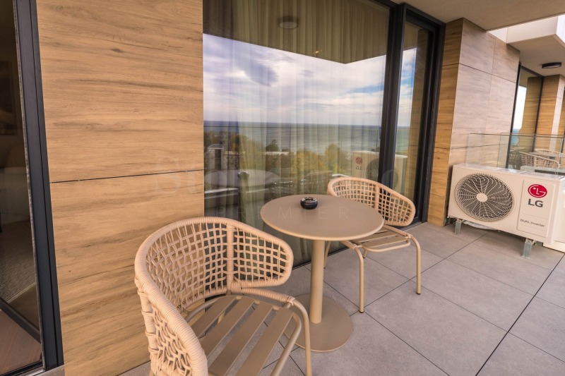 Продава 3-СТАЕН, гр. Варна, к.к. Св.Св. Константин и Елена, снимка 13 - Апартаменти - 53107681