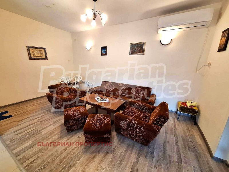 Продава КЪЩА, с. Караисен, област Велико Търново, снимка 10 - Къщи - 52143379