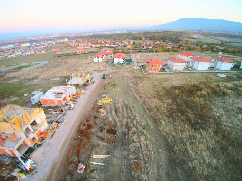 Продава КЪЩА, с. Гурмазово, област София област, снимка 2 - Къщи - 52282834