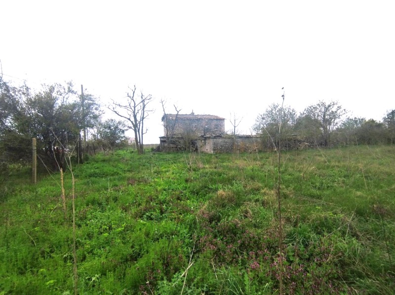 Продава ПАРЦЕЛ, с. Божурец, област Добрич