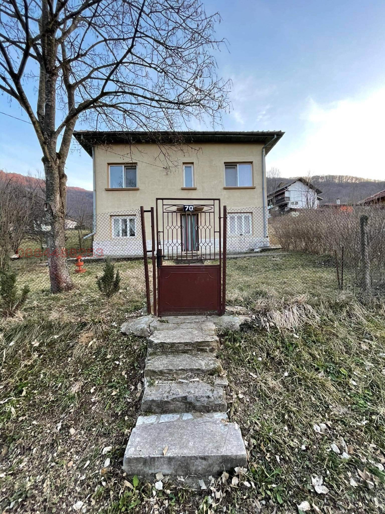 Продава 2-СТАЕН, с. Малък извор, област Ловеч