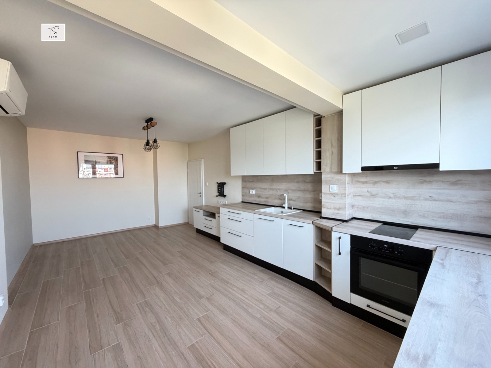 Продава 3-СТАЕН, гр. София, Младост 4, снимка 2 - Апартаменти - 56078920