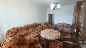 2 bedroom Karnobat, region Burgas 12