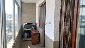 2 bedroom Karnobat, region Burgas 13