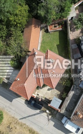Продава  Къща, с. Розовец