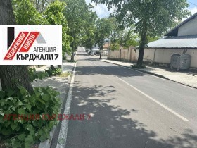 Budynek przemysłowy Studen kladenec, Kardżali 8