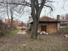 Продава  Парцел, с. Козарско
