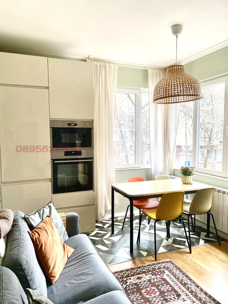 Продава 3-СТАЕН, гр. София, Оборище, снимка 4 - Апартаменти - 53552734