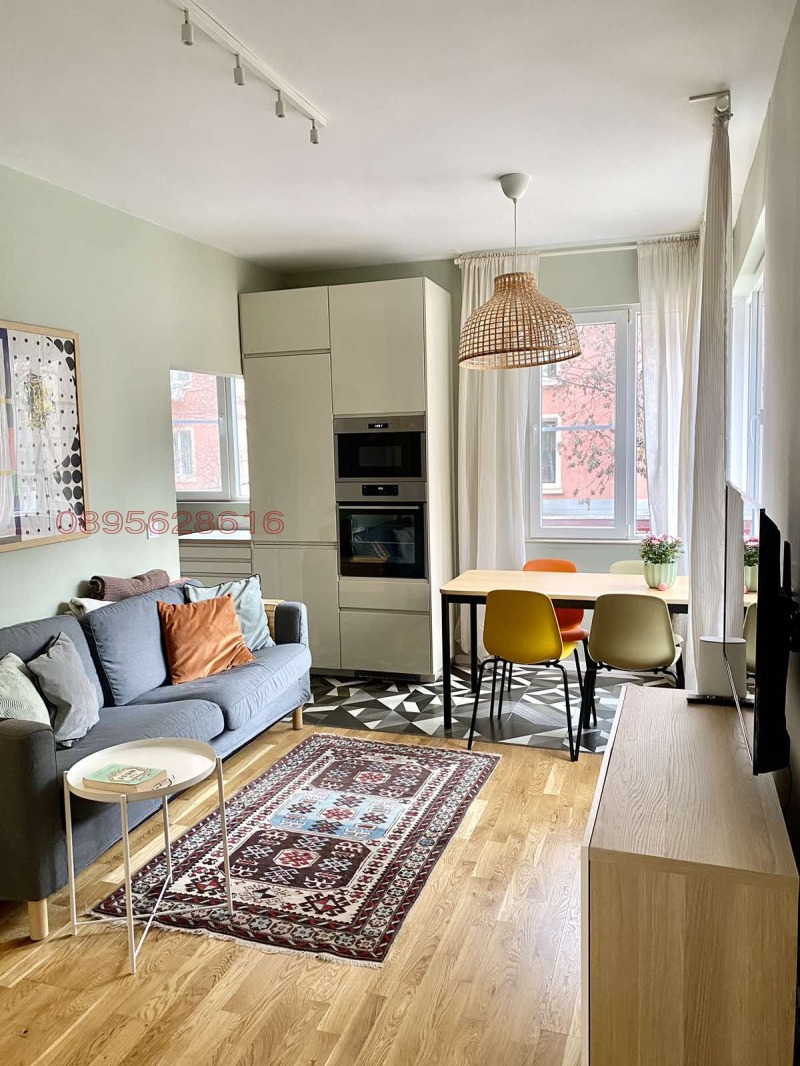 Продава 3-СТАЕН, гр. София, Оборище