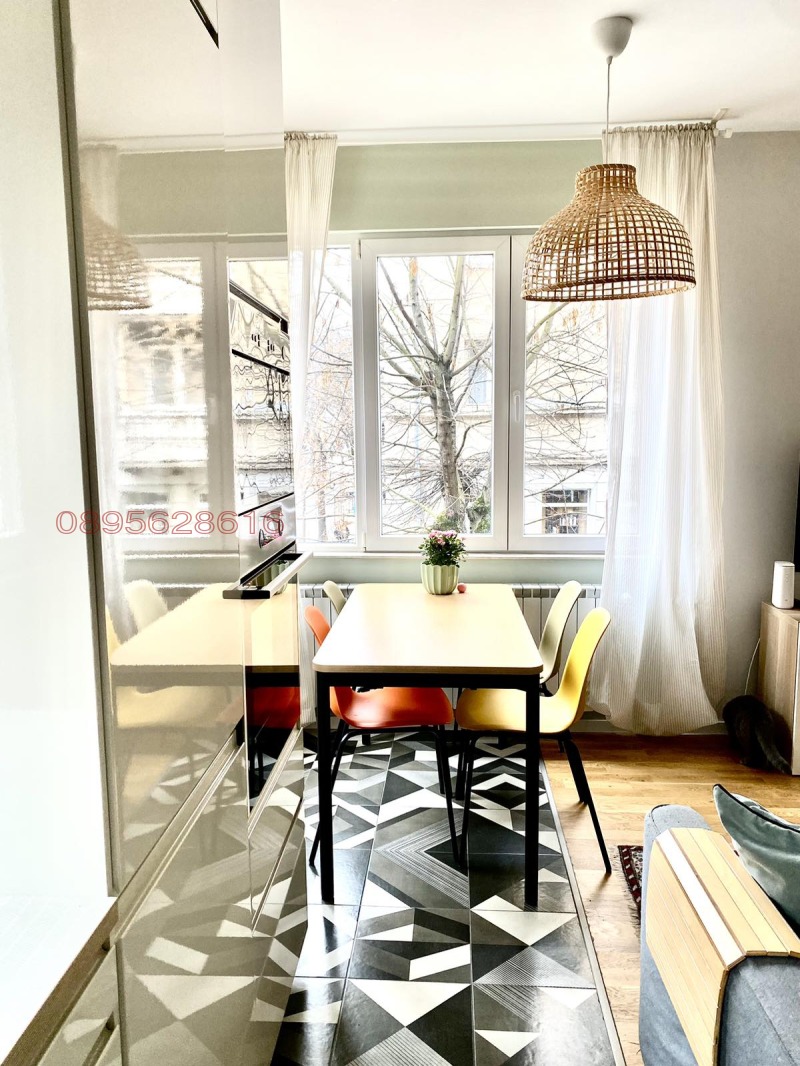 Продава 3-СТАЕН, гр. София, Оборище, снимка 5 - Апартаменти - 53552734