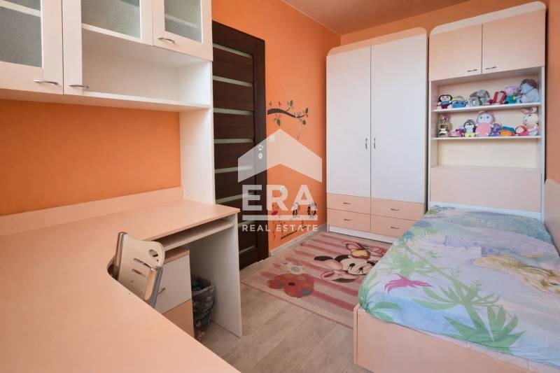 Продава 3-СТАЕН, гр. Велико Търново, Бузлуджа, снимка 4 - Апартаменти - 53770358