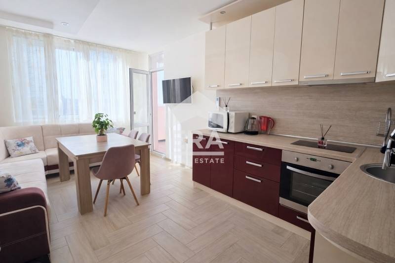 Продава 3-СТАЕН, гр. Велико Търново, Бузлуджа, снимка 2 - Апартаменти - 53770358