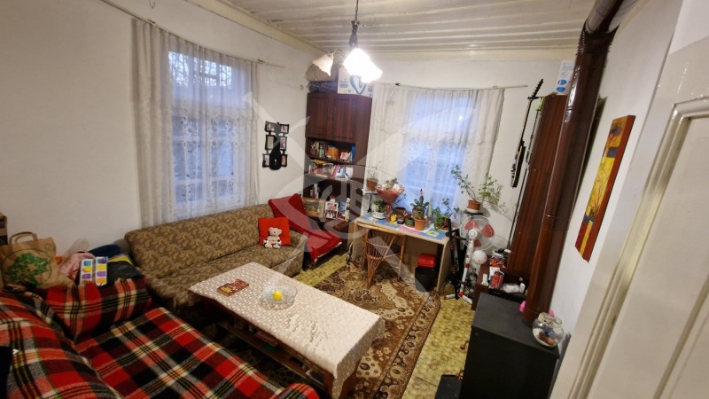 Na sprzedaż  Dom region Burgas , Ajtos , 122 mkw | 79364754 - obraz [8]