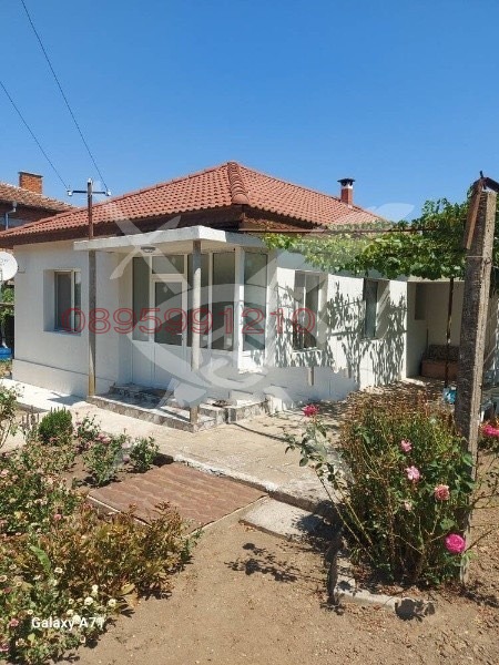 Продава КЪЩА, гр. София, Абдовица