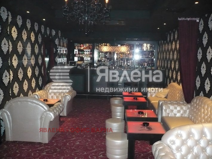 En venta  Bar; Cafetería Varna , Gratska majala , 437 metros cuadrados | 56766884 - imagen [3]