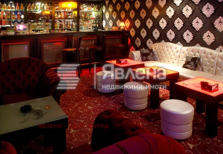 En venta  Bar; Cafetería Varna , Gratska majala , 437 metros cuadrados | 56766884 - imagen [2]