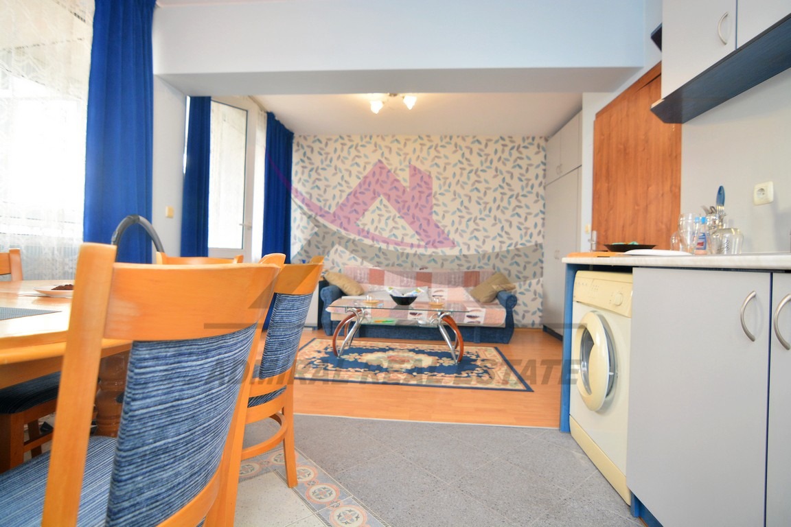 Продава 2-СТАЕН, гр. Варна, Център, снимка 2 - Апартаменти - 56112746