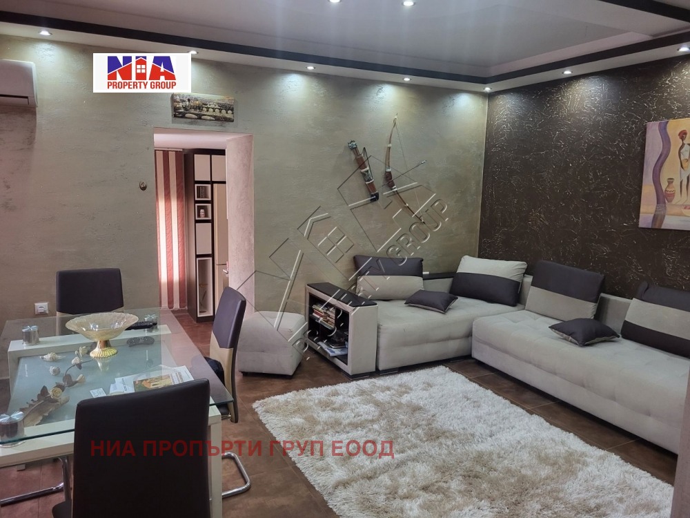 Продава КЪЩА, с. Бата, област Бургас, снимка 2 - Къщи - 48965094